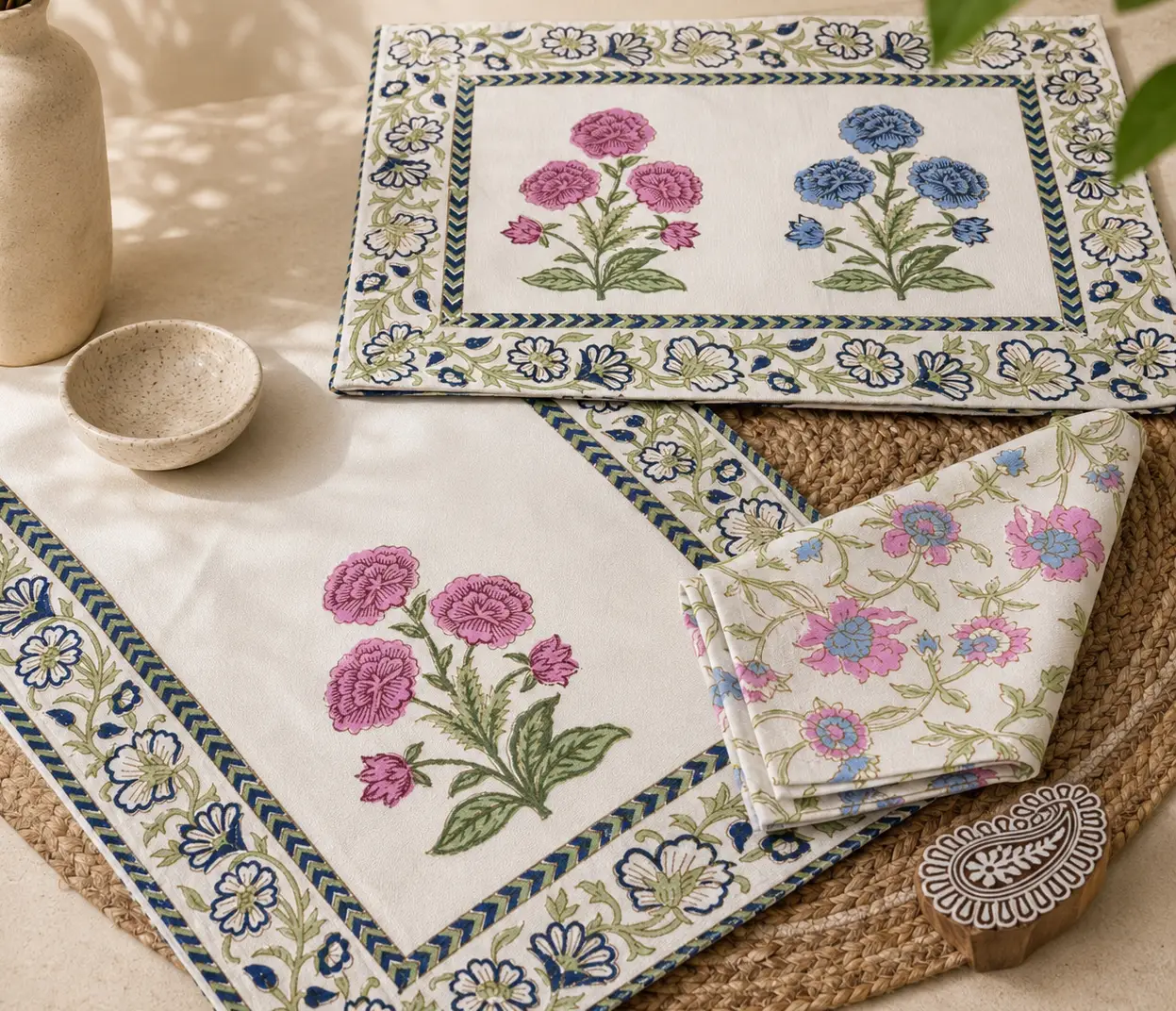 Table Runners & Mats