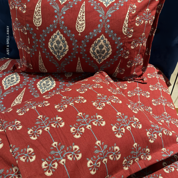 Chandrika Queen Bedsheet- Maroon