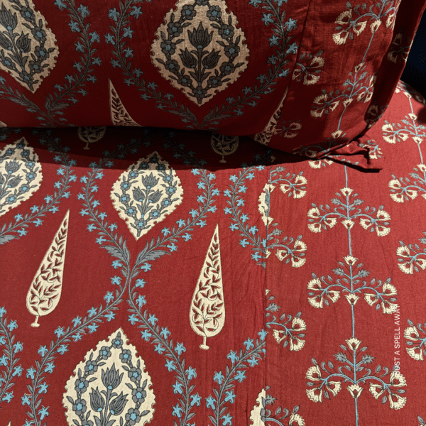 Chandrika Queen Bedsheet- Maroon
