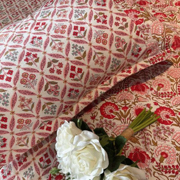PHOOLON KI CHADAR PINK 2 Phoolon Ki Chadar King Bedsheet- Pink Jaal