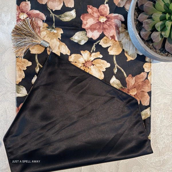 SATIN TABLE RUNNER- BLACK 3 Satin Bloom Black
