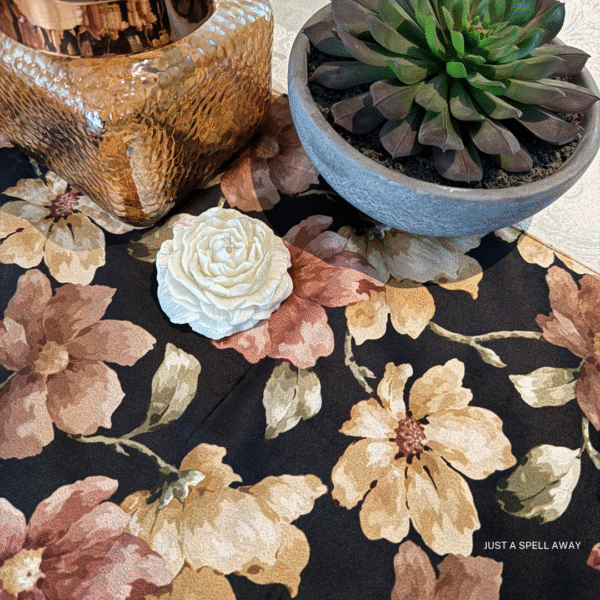 SATIN TABLE RUNNER- BLACK Satin Bloom Black