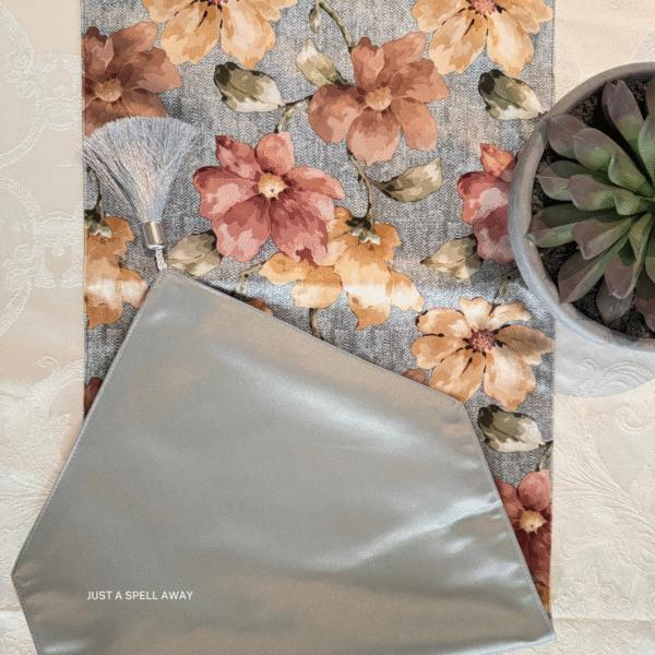 Satin Bloom Grey