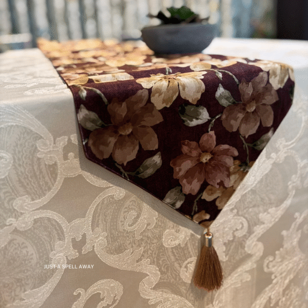 SATIN TABLE RUNNER- MAROON 4 Satin Bloom Maroon