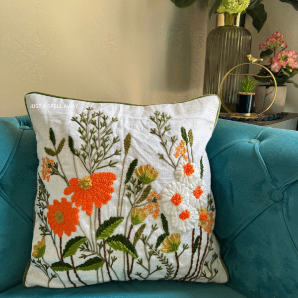WILDBLOOM 2 Wild Bloom Cushion Cover