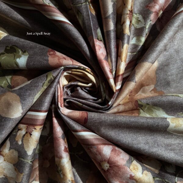 FLORAL MUSE TABLE COVER BROWN Floral Muse Table Cover - Brown