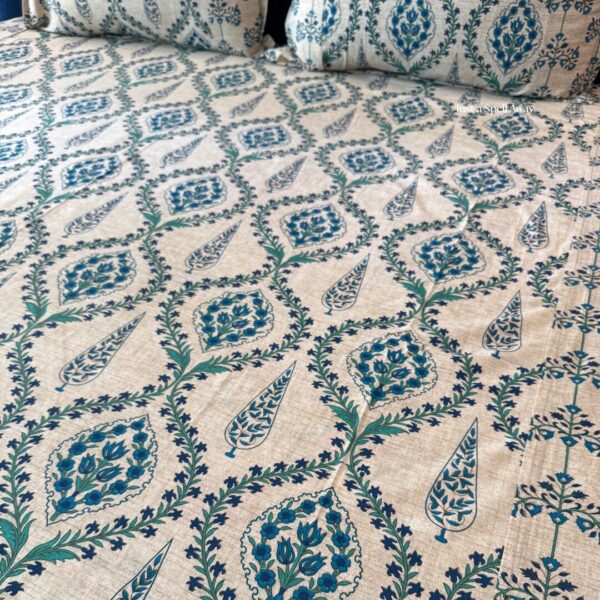 Phulwadi Queen Bedsheet- Blue