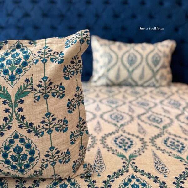 Phulwadi Queen Bedsheet- Blue