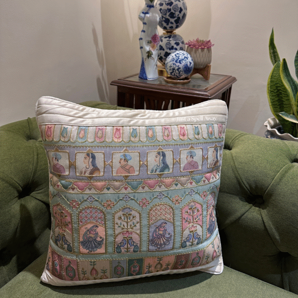 Raja Rani Cushion Cover - Ivory White