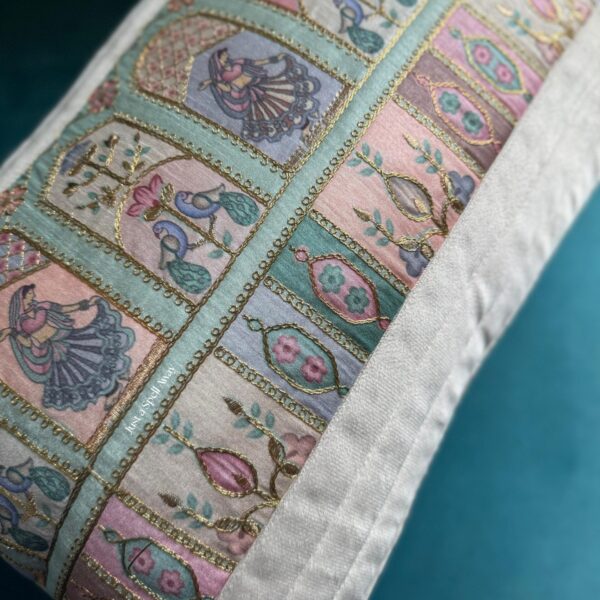 RAJA RANI CUSHION COVER IVORY WHITE 5 Raja Rani Cushion Cover - Pearl White