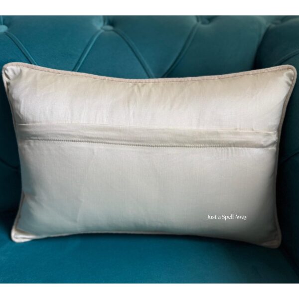 RAJA RANI CUSHION COVER IVORY WHITE (RECTANGLE) 4 Raja Rani Cushion Cover - Pearl White