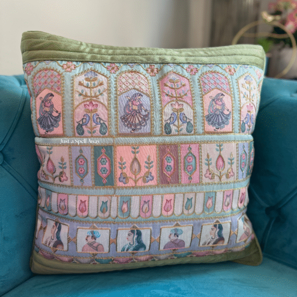 Raja Rani Cushion Cover - Green