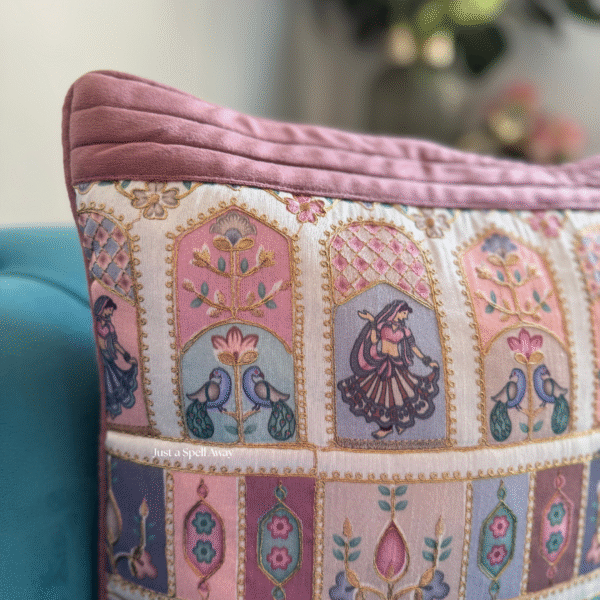 Raja Rani Cushion Cover-Mauve